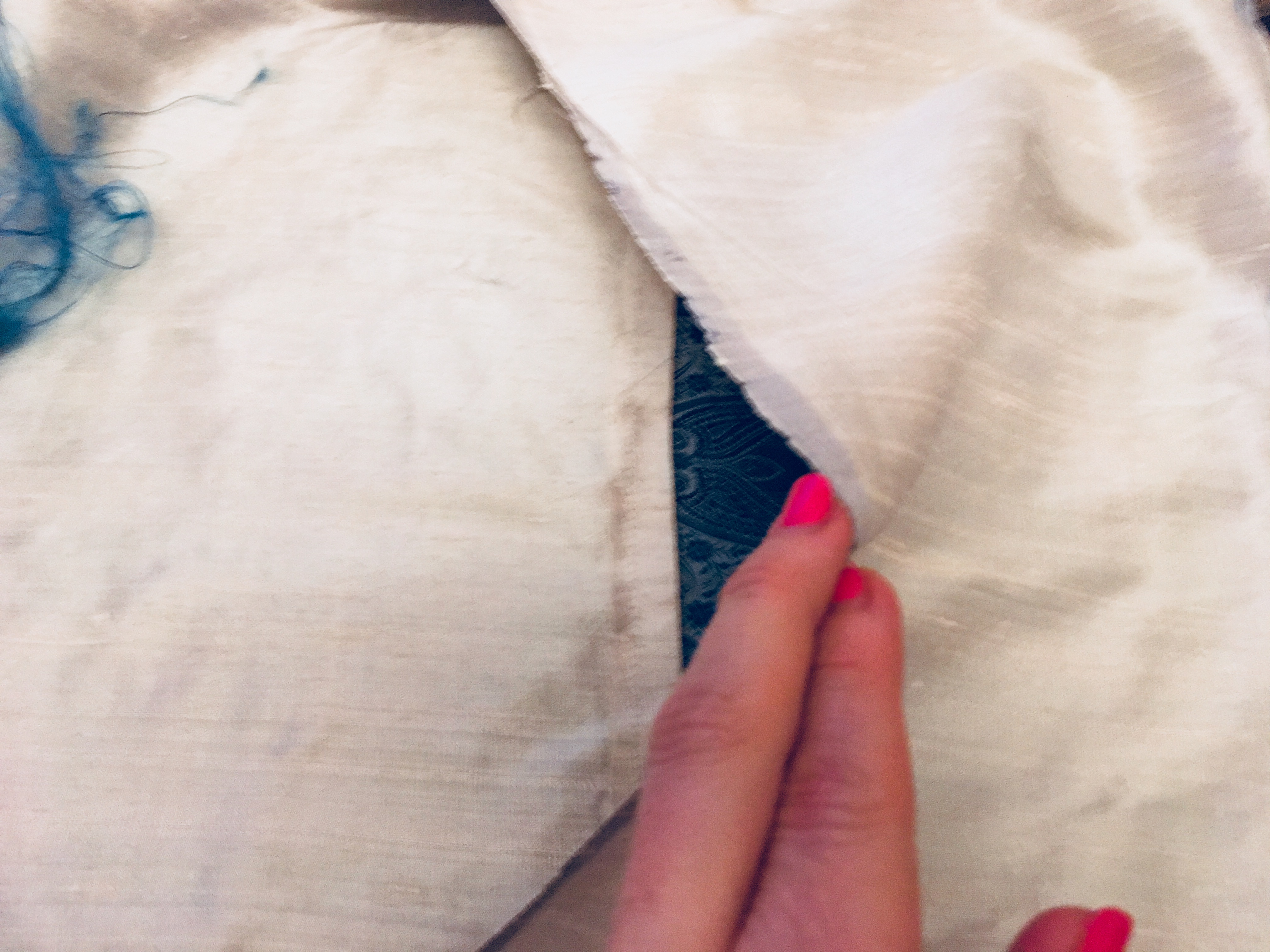 how to make a cushion back flaps