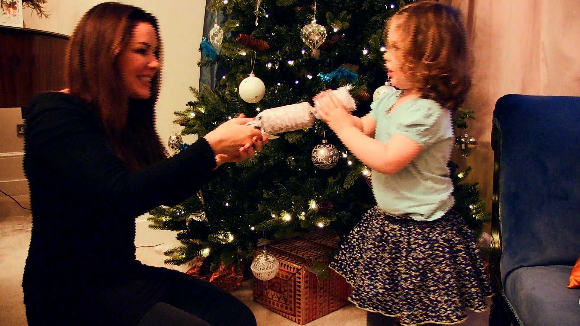 christmas decorations cracker