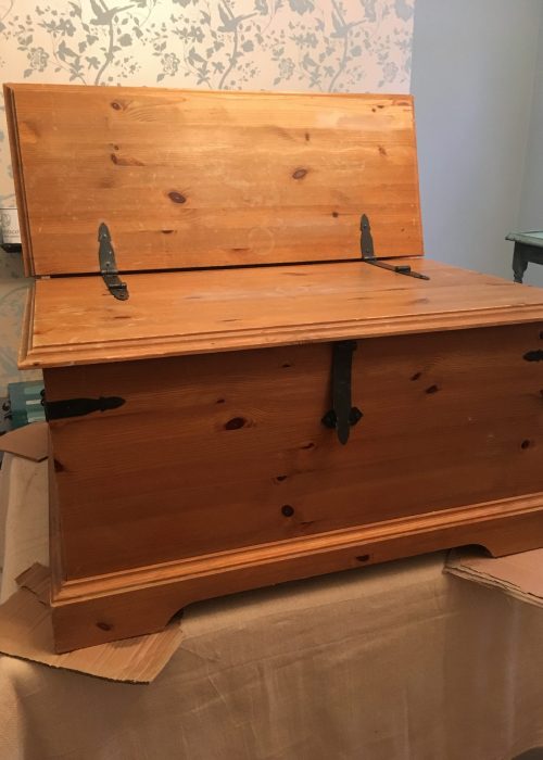 Upcycling: Chest Before