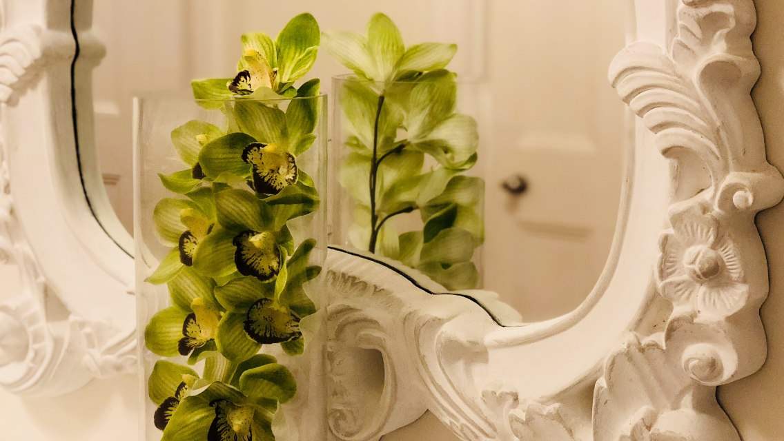 colour psychology green