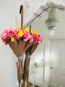 DIY spring decorations umbrella 1