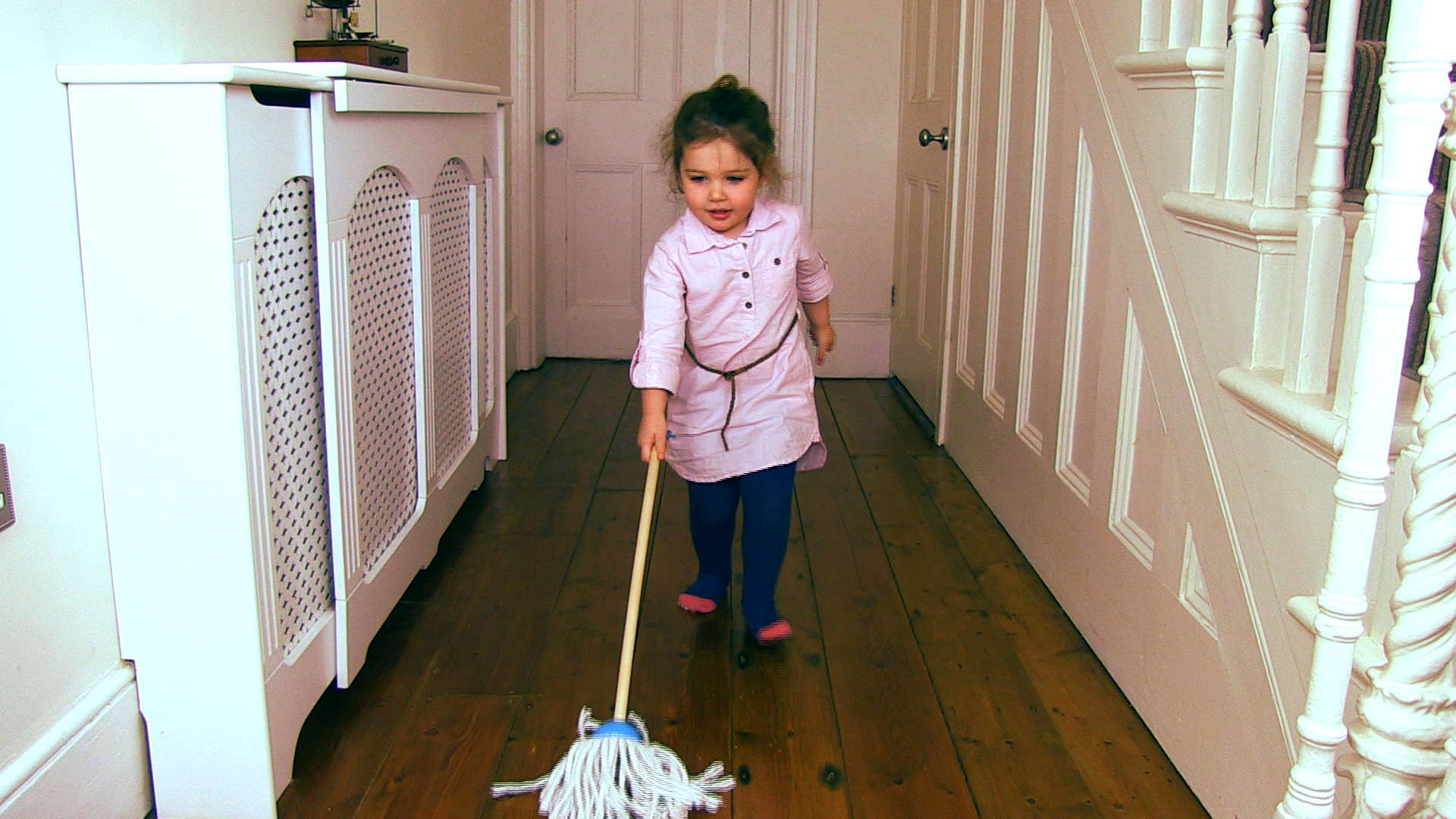 how to reduce dust mop
