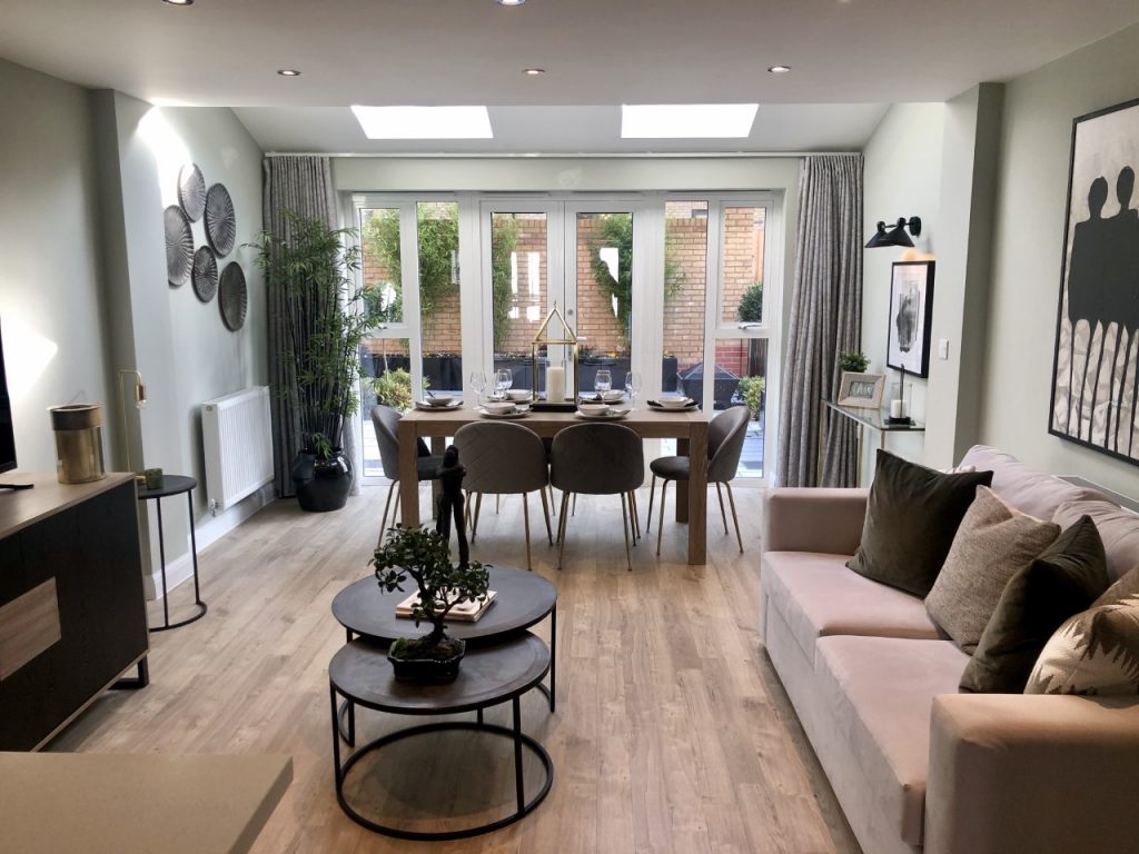 Darwin Green New Homes Tour in Cambridge (Ad)